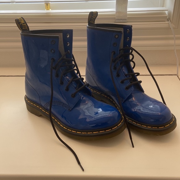 Dr. Martens 1460 Lace Up Boots in Electric Blue Patent Leather - Picture 3 of 8